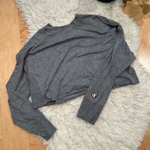 CHAMPION crop long sleeve top size medium grey m